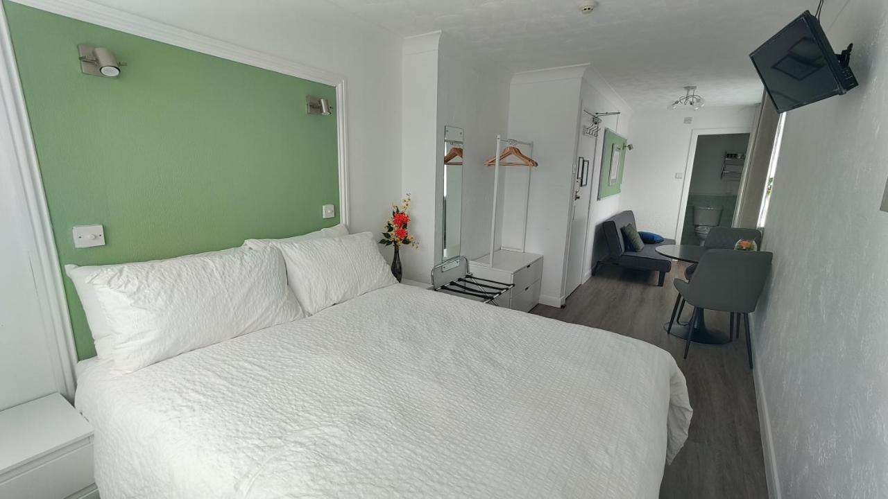 הוליהד Orient B&B מראה חיצוני תמונה