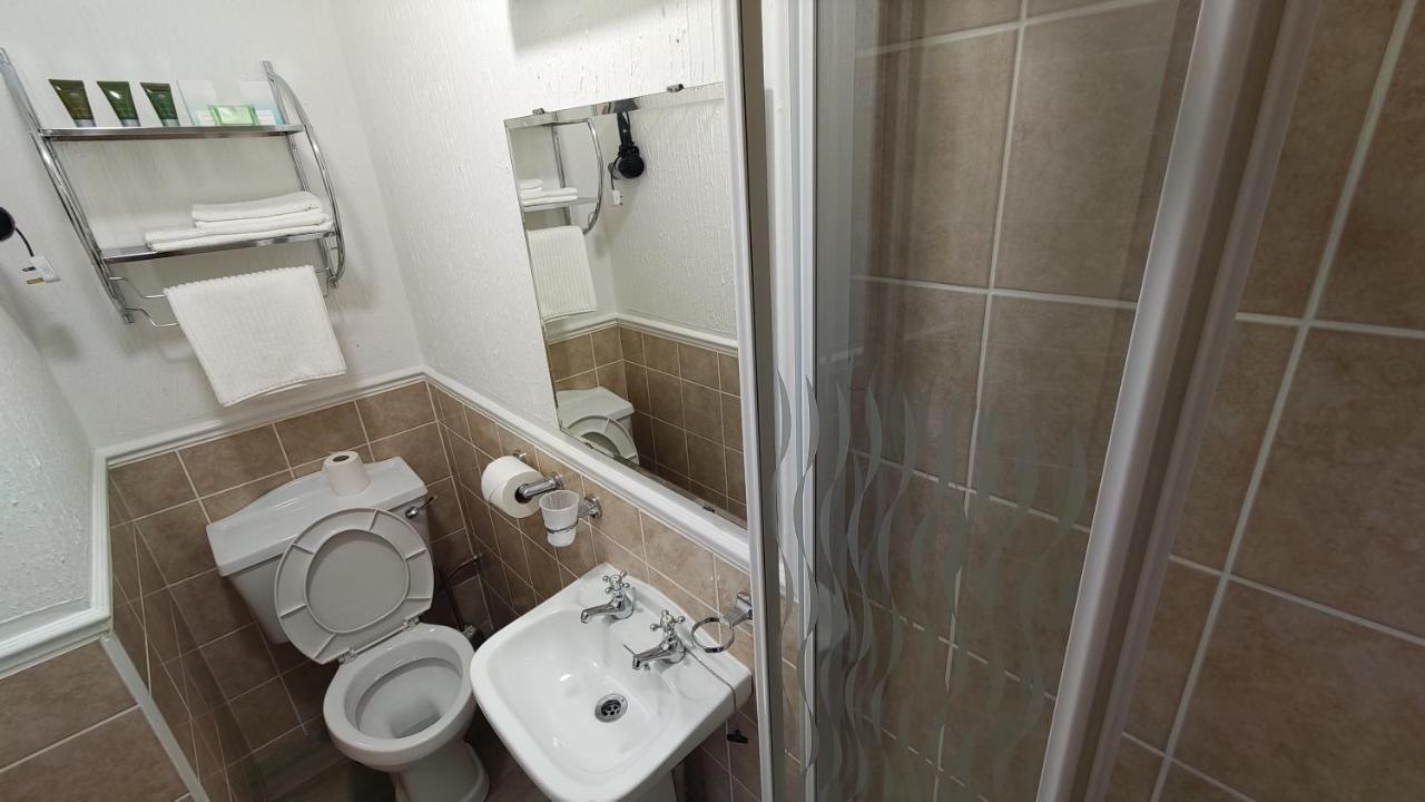 הוליהד Orient B&B מראה חיצוני תמונה